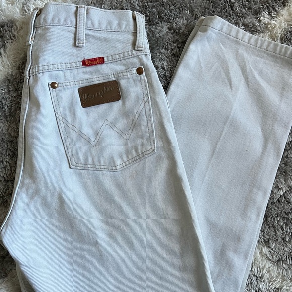 COPY - Vintage Wrangler Wild West 603 High Rise wide leg jeans. Coolest jeans e… - Picture 8 of 8